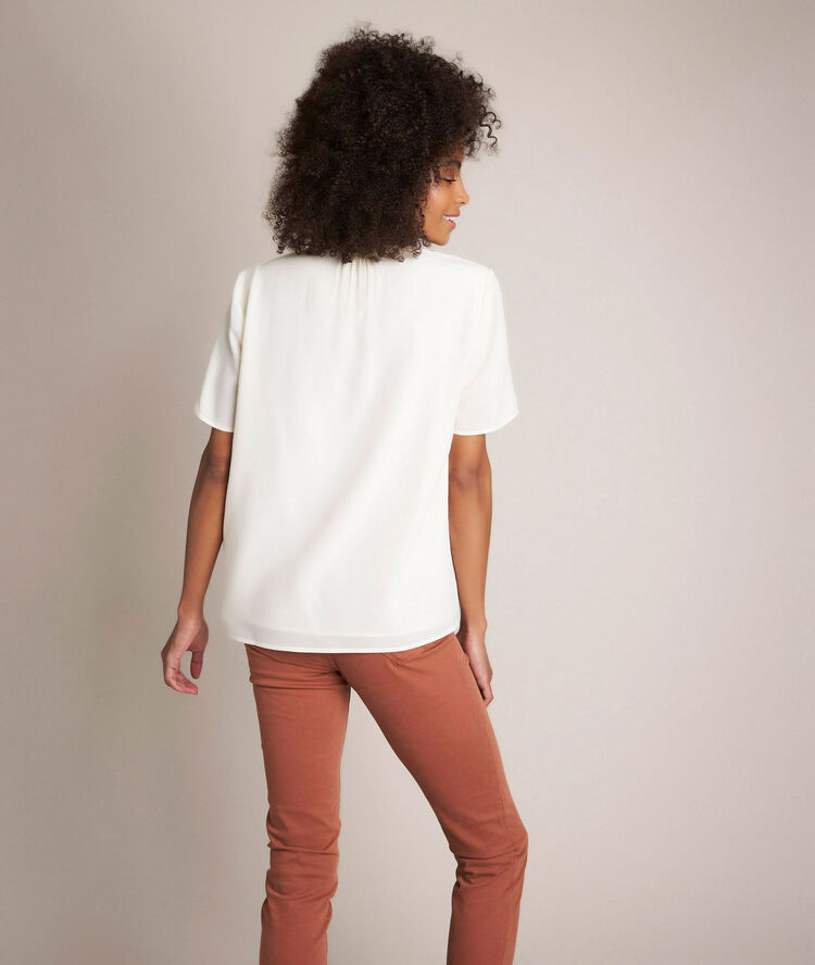 Top en soie esabelle ficelle.