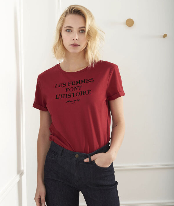 Tee-shirt rouge message Proud | 1-2-3 Tee-shirt rouge message Proud PhotoZ | 1-2-3