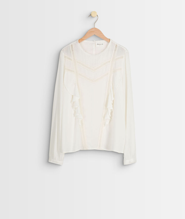 Blouse en dentelle jasmine ecru.