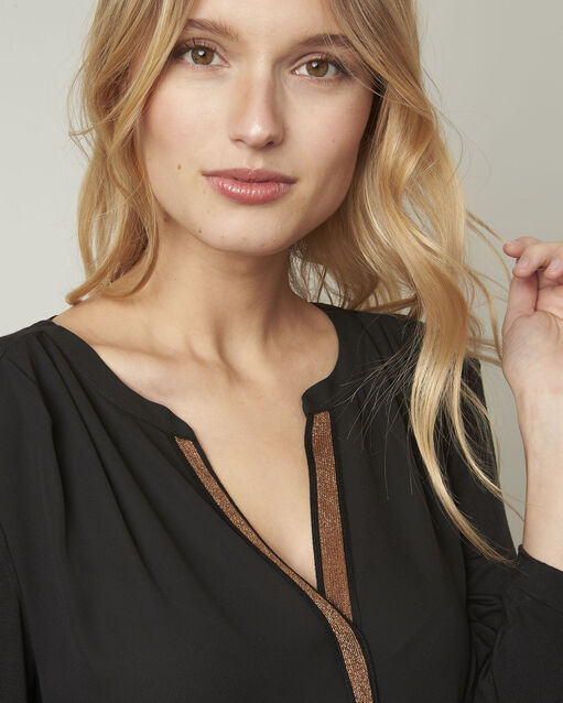 Blouse noire col tunisien en lurex vassilia noir.