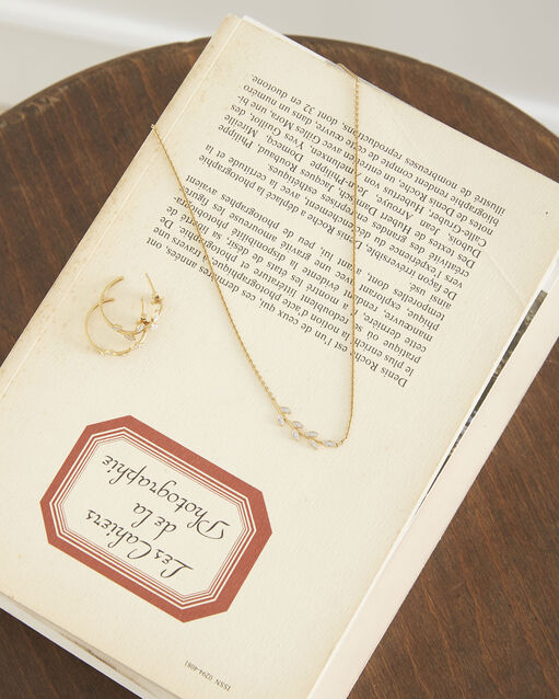 Collier fin fantaisie feuille talia or.