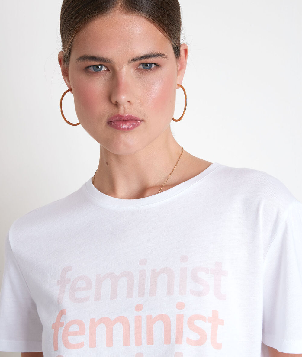 Tee-shirt en coton biologique à message blanc emma ecru.