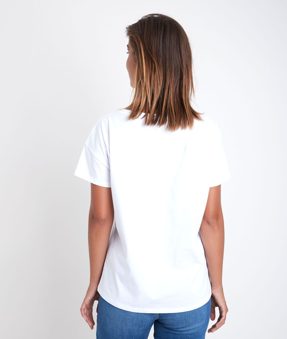 Tee-shirt en coton biologique brodé djina ecru.