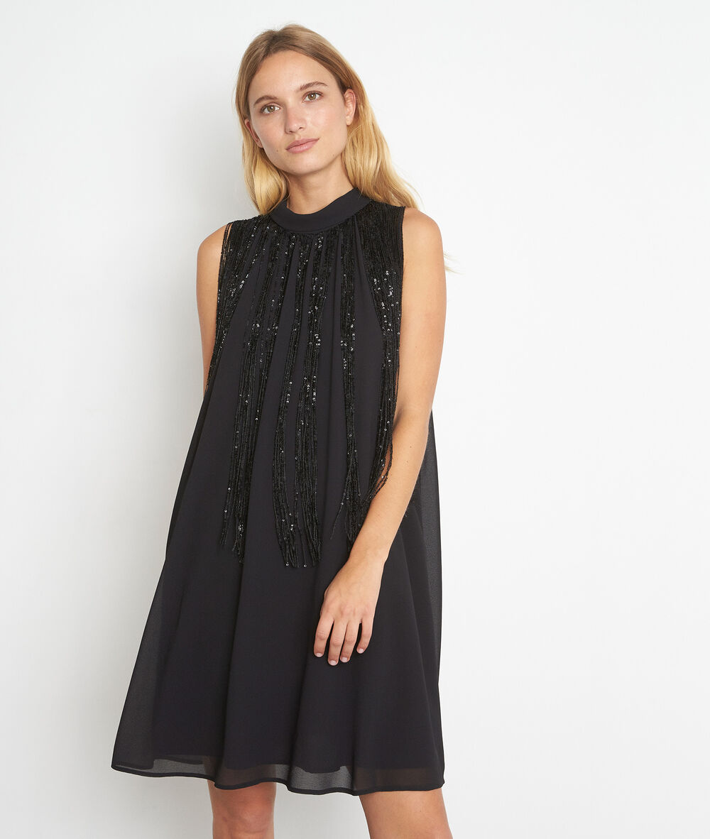 Schwarze Kleider Kurz Knielang Fur Damen Online Kaufen Maison 123 Maison 123