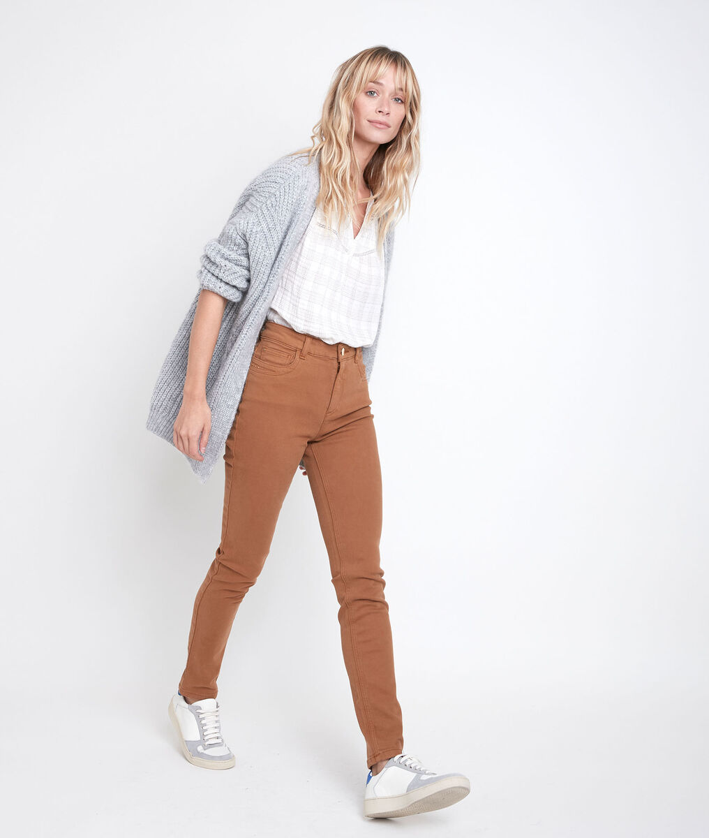 L'iconique slim : jean ocre en coton recyclé Suzy | 1-2-3 L'iconique slim : jean ocre en coton recyclé Suzy PhotoZ | 1-2-3