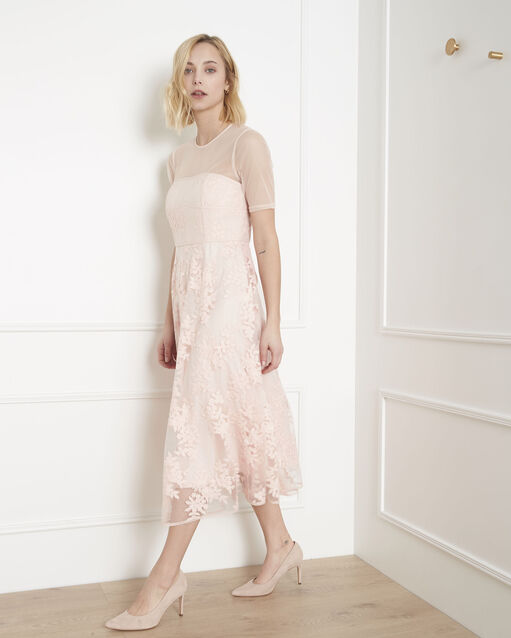 Robe poudre dentelle et tulle hester poudre.