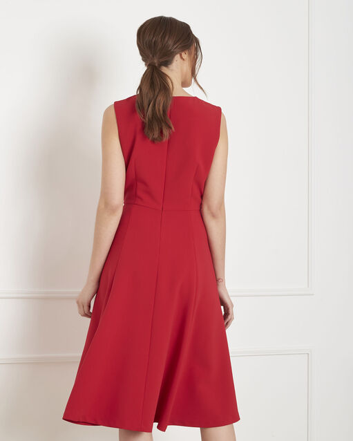 Robe rouge dansante hacena grenade.