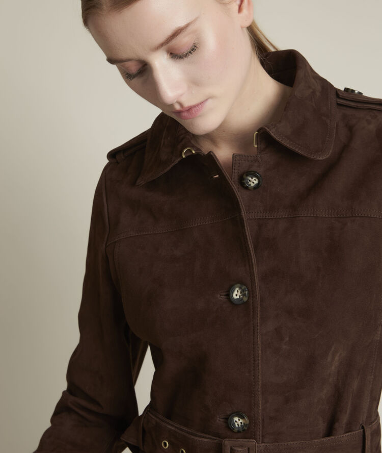 Trench &eacute;b&egrave;ne en cuir velours qleo greige.