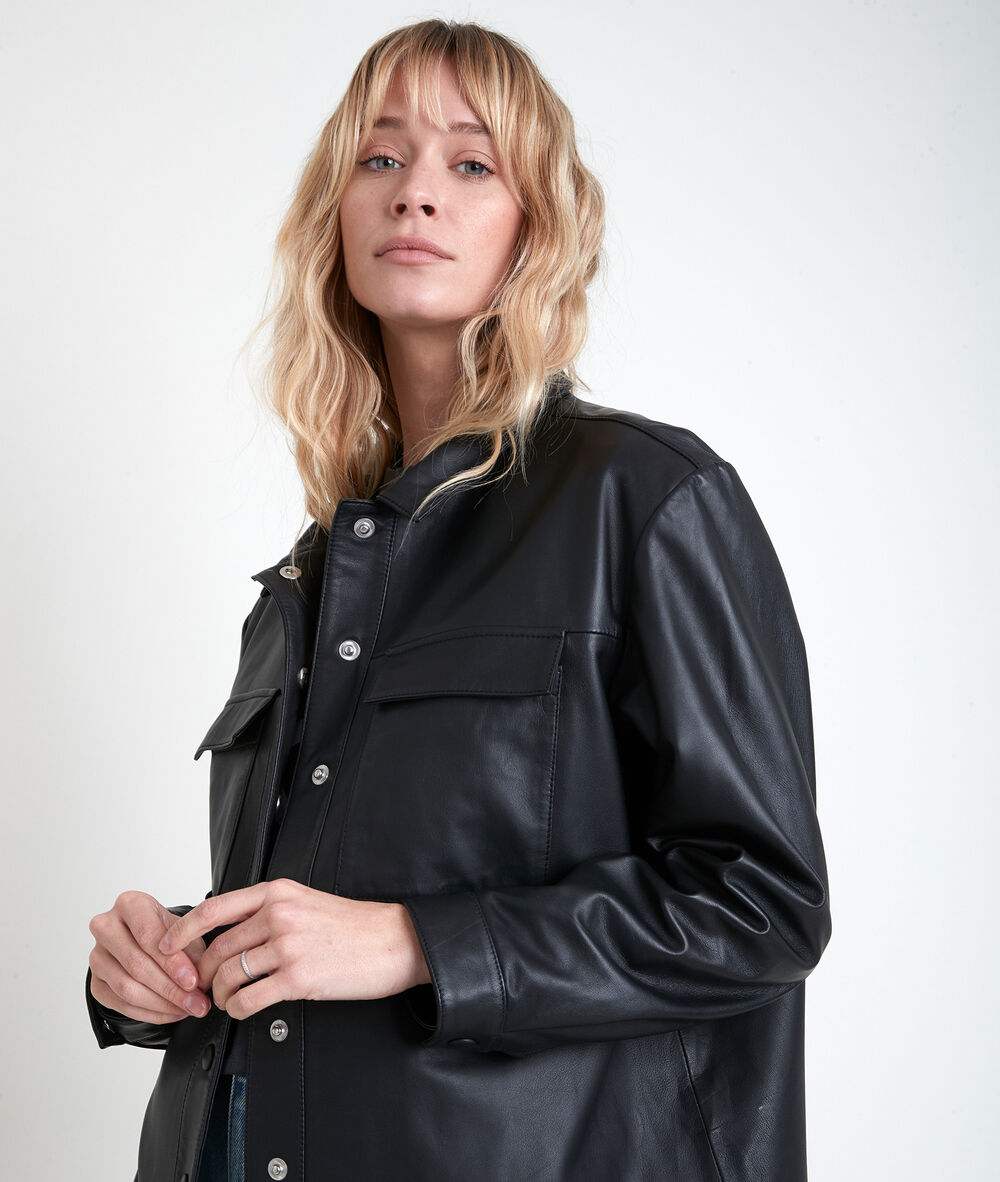 Surchemise noire en cuir poppy noir.
