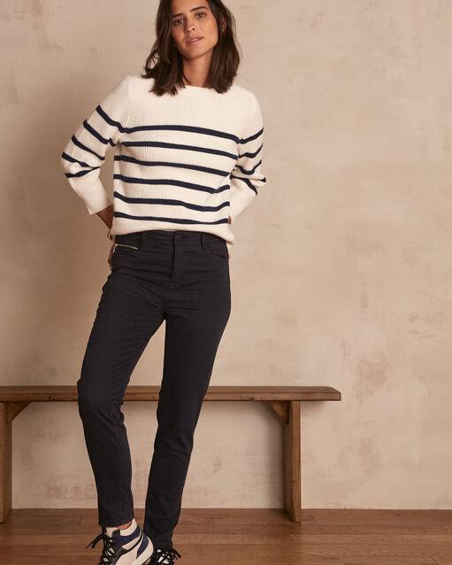 L'iconique slim marine sultan marine.