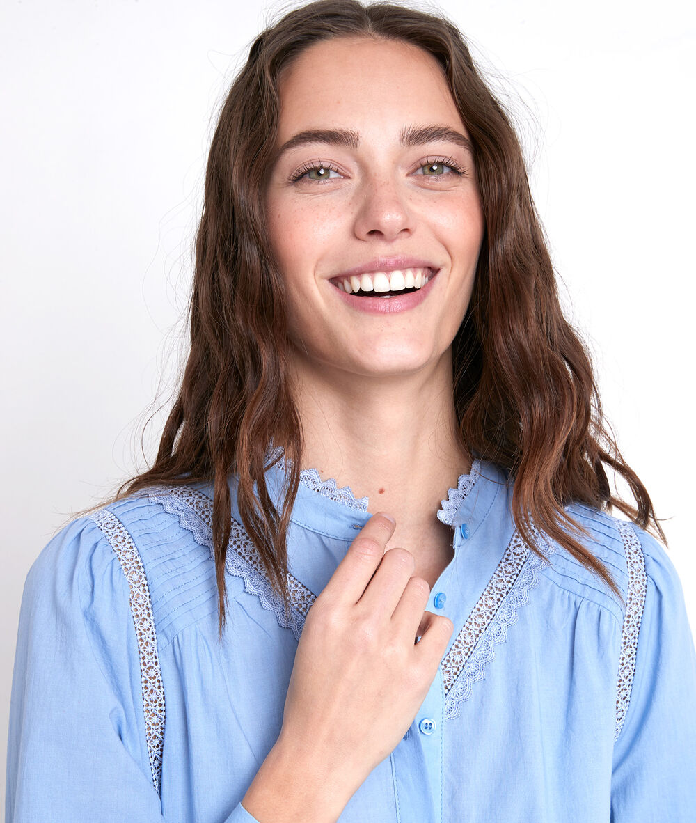 Lavendelblaue bestickte bluse aus baumwolle johana lavande.