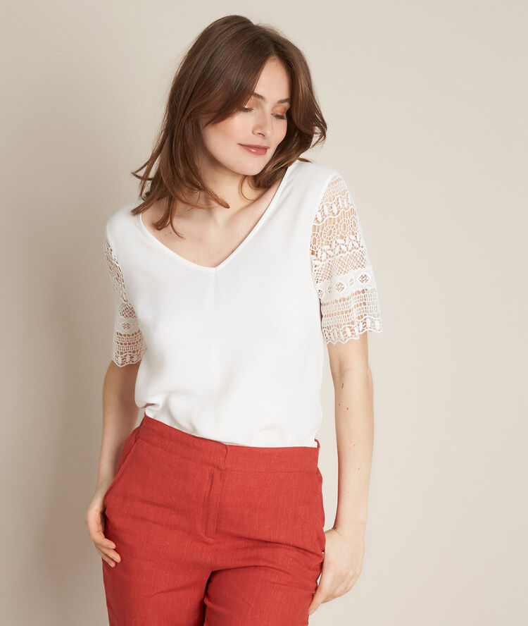 Tee-shirt en dentelle ready ecru.