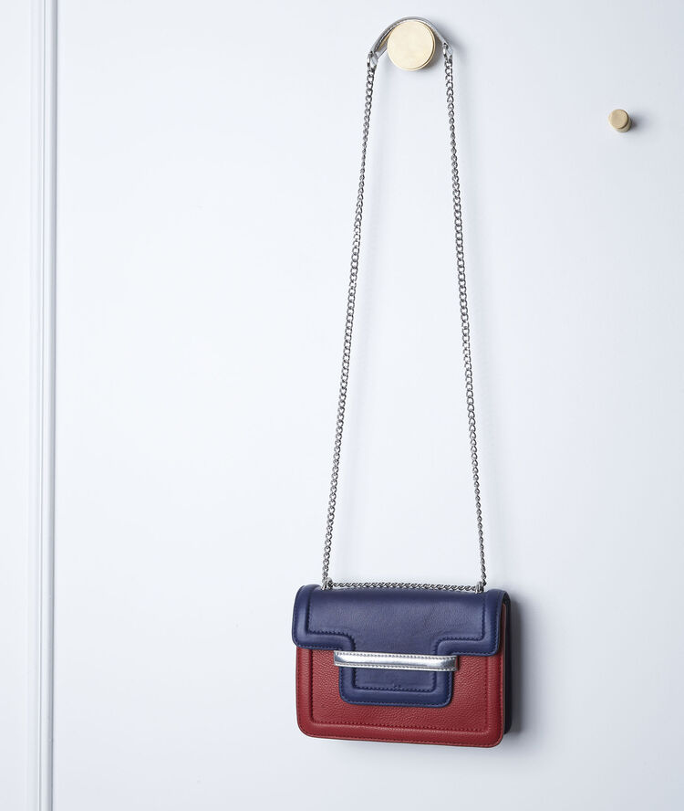 Le mini 123 marine et rouge marine.