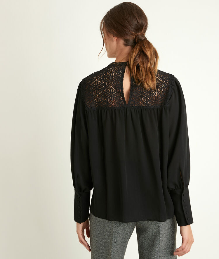 Blouse en dentelle jyo noir.